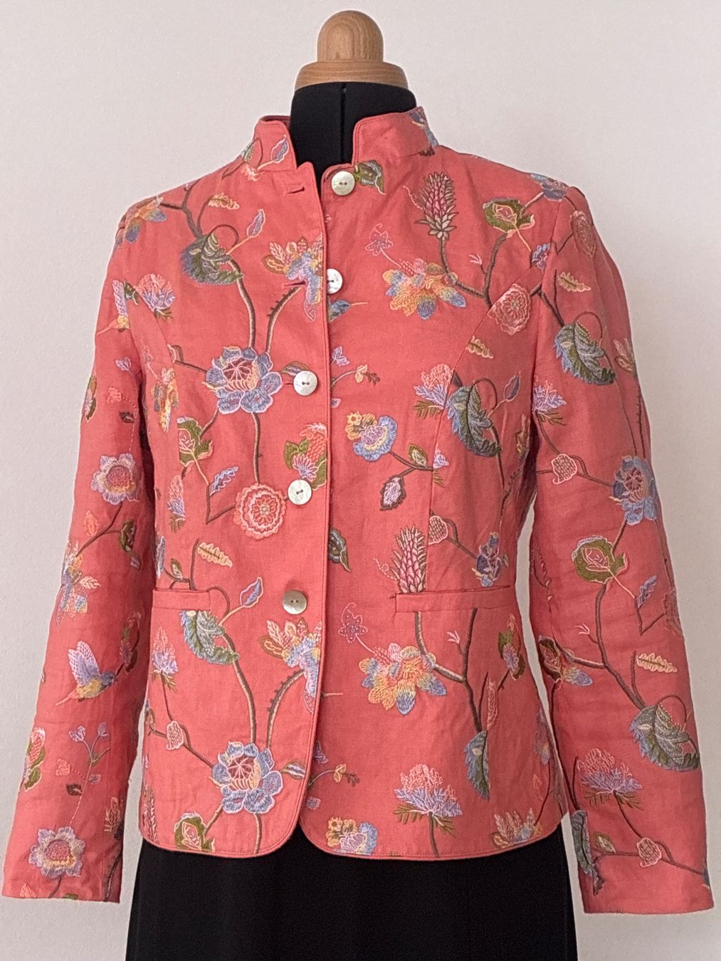 Giacche: Aparter Leinenblazer von White Label Gr 42 – Usato da Davos Platz venduto da nanigl
