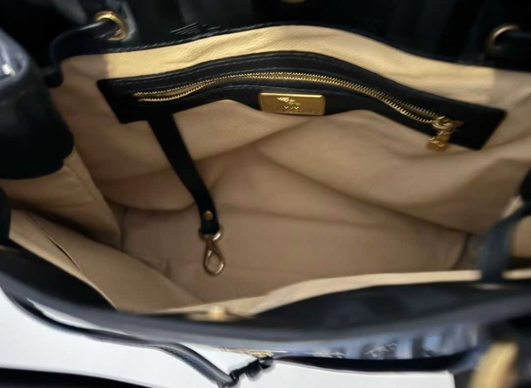 Maison Mollerus Borse da donna: Maison Mollerus Handtasche Schwarz – Nuovo (secondo la descrizione) da Schlieren venduto da Ana1995_ 1