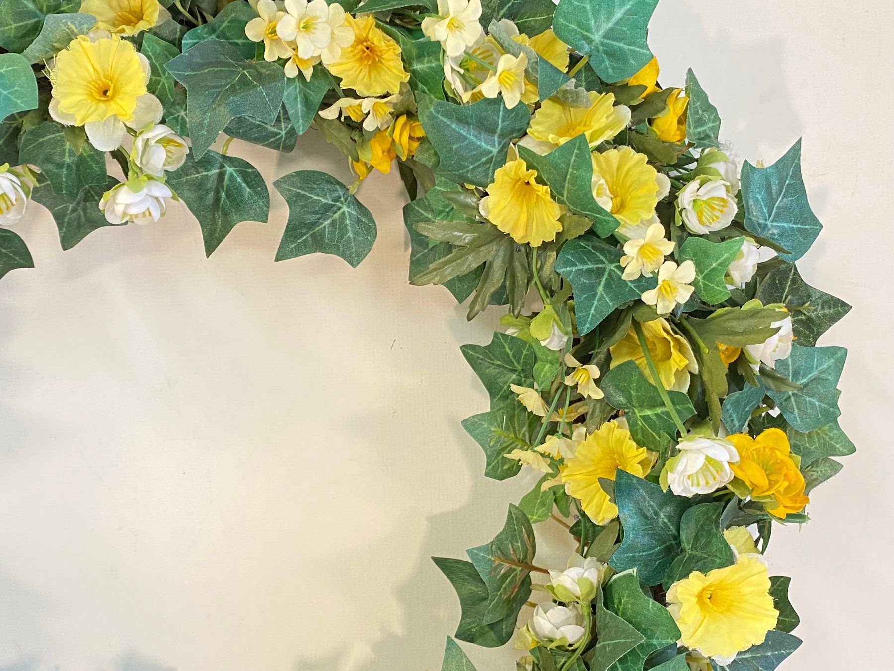 Toutes les décorations: Künstlicher Blumenkranz – D'occasion à Schaffhausen par VintageCity 6