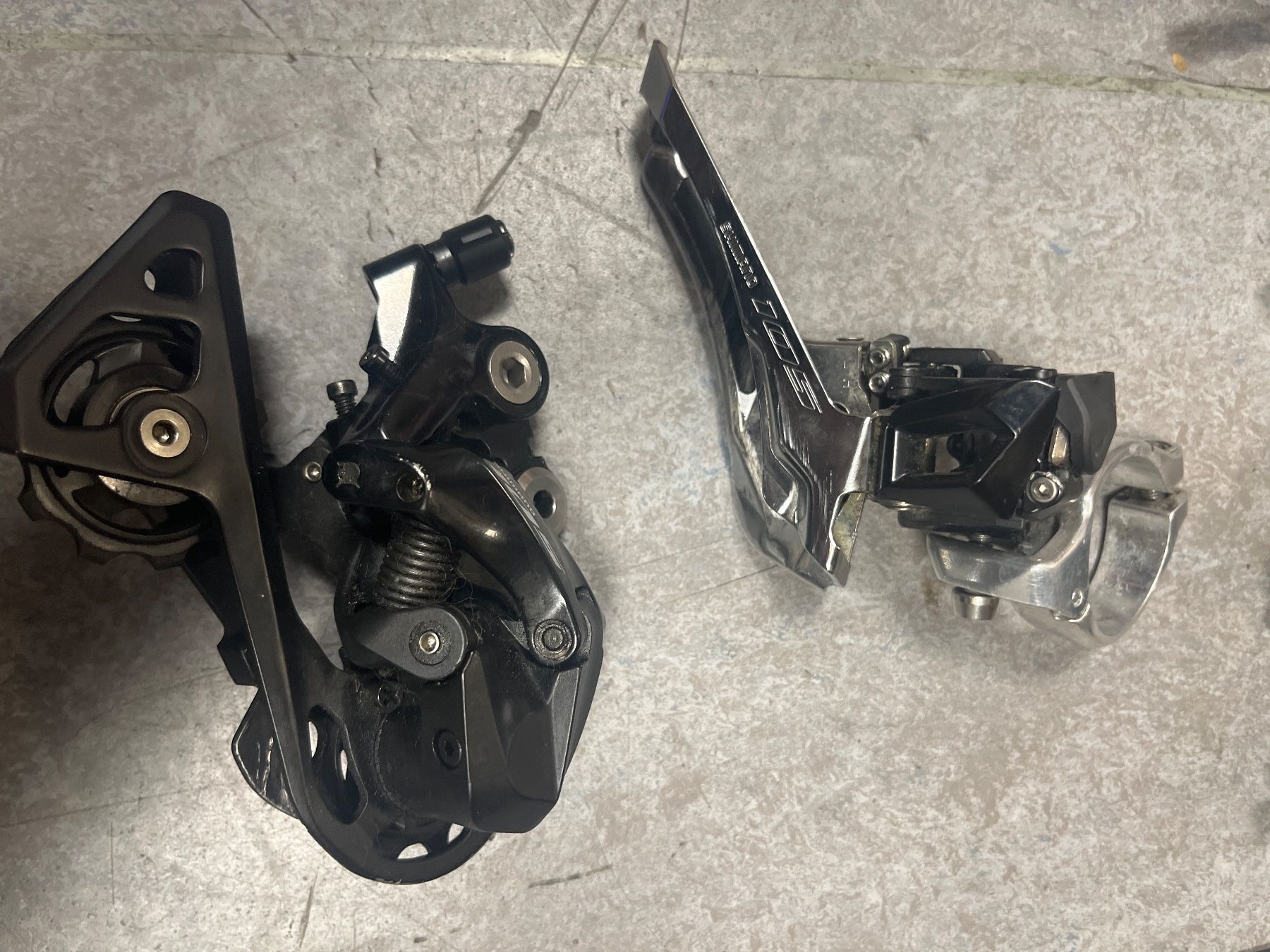 Shimano Pezzi di ricambio: Shimano 105er Komplett Gruppe – Usato da Nürensdorf venduto da VLN_8309 1