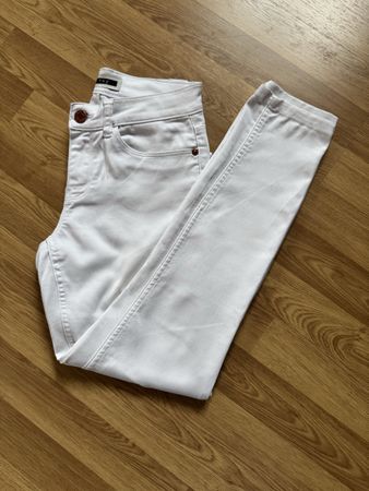 Weisse Skinny-Jeans – Gr.34 – sehr guter Zustand