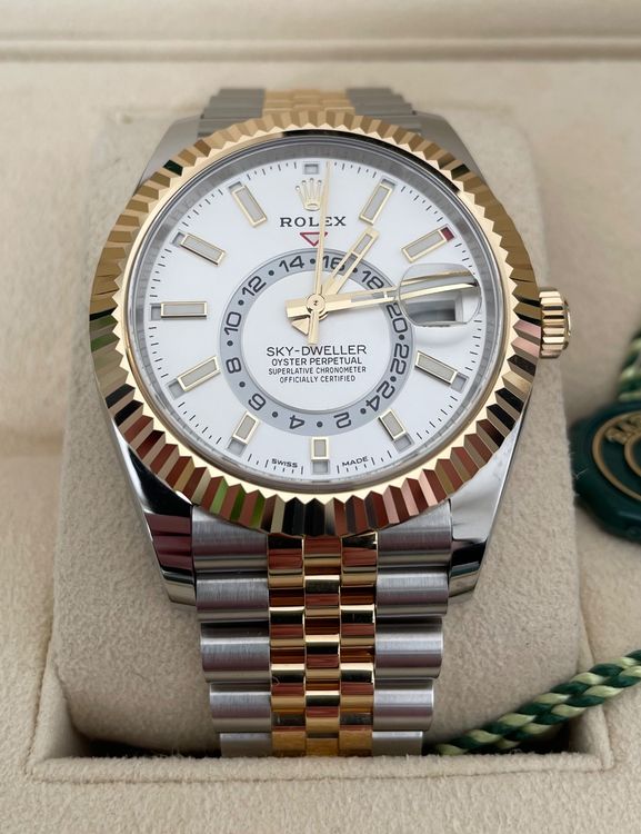 Rolex sky dweller stahl on sale gold