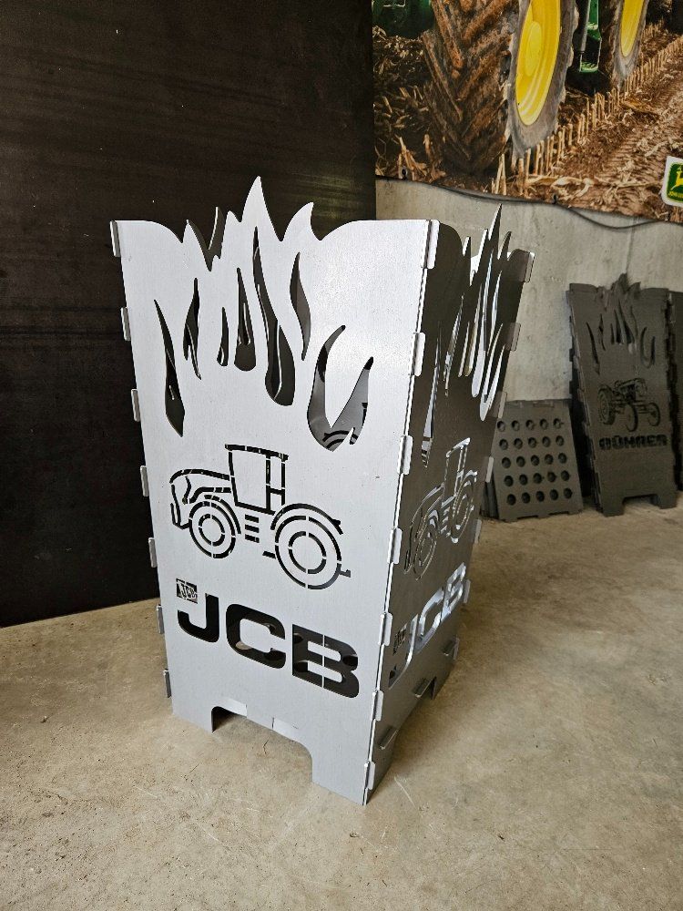 Jcb Trattori: Feuerschale  , JCB , Traktor – Usato da Buttisholz venduto da Jost77 1