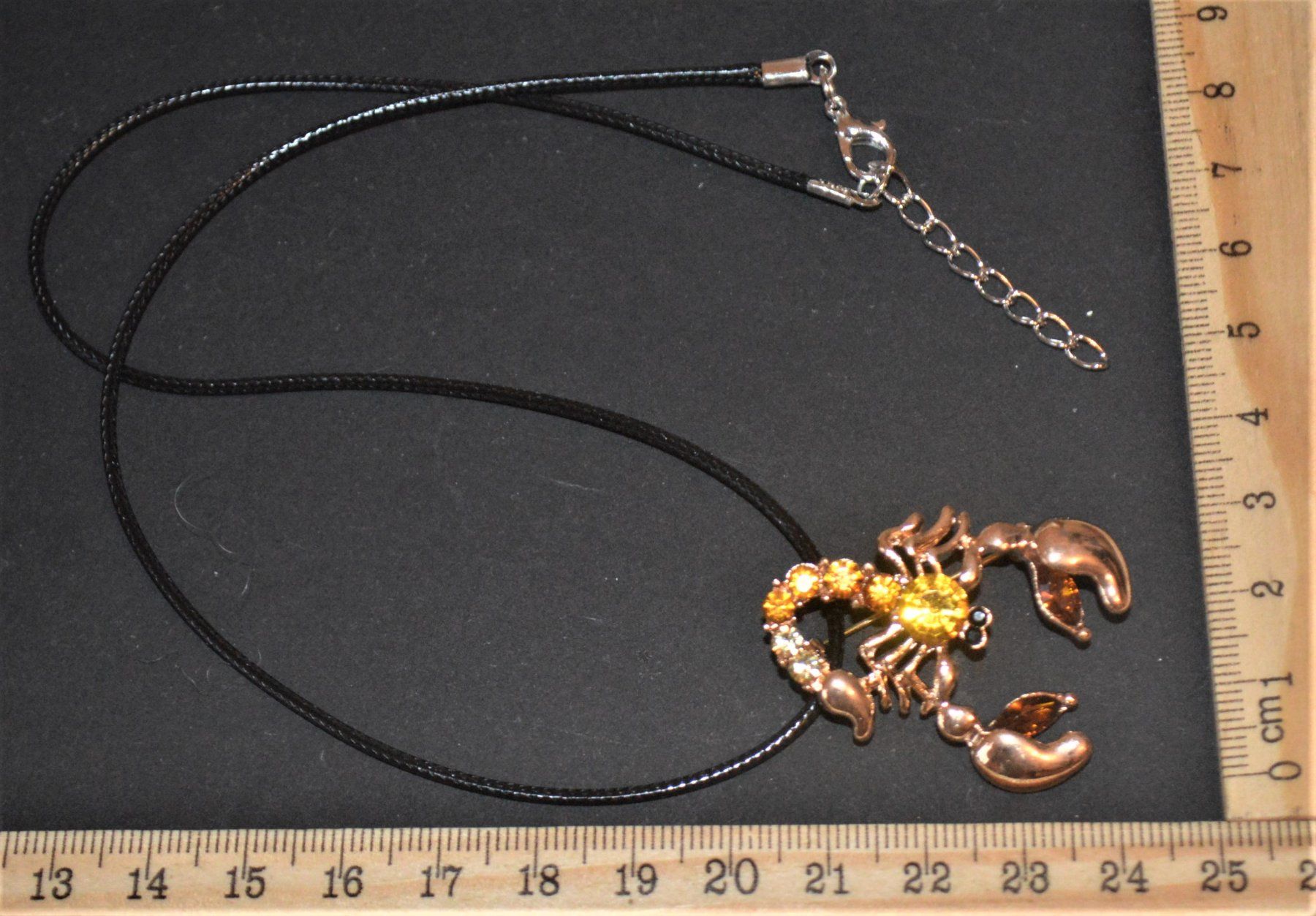 Spille & Fermagli: Brosche oder Halskette 1045 – Skorpion – 3 x 3,7 cm – Nuovo e nell'imballaggio originale da Goldiwil (Thun) venduto da han_v5b7 2