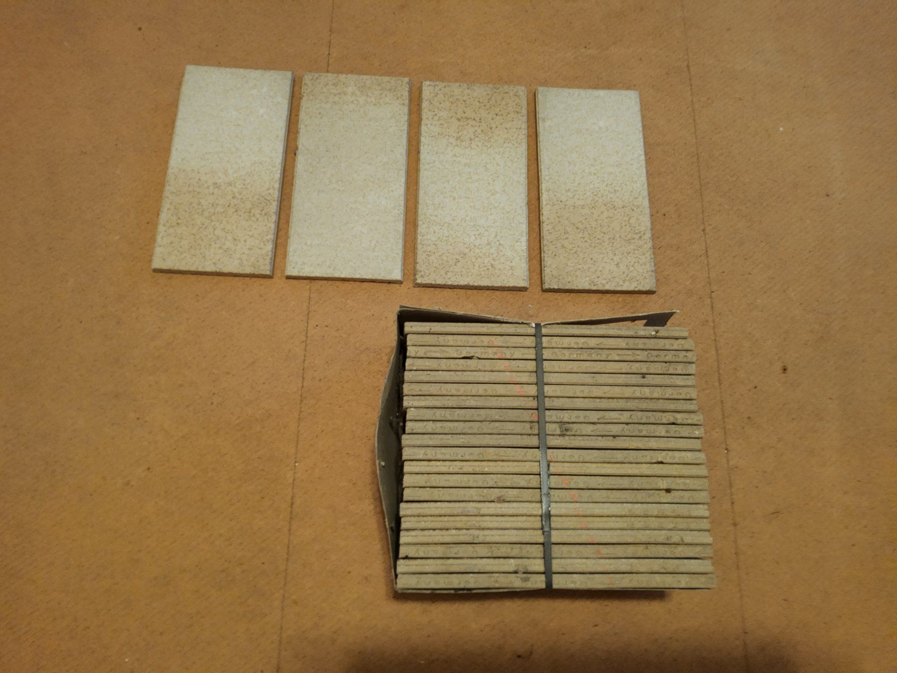 Rivestimenti per pavimenti: Klinker Bodenfliesen – Usato da Gelterkinden venduto da bsag78 3