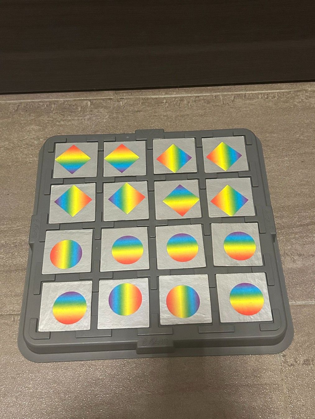 Rubik's Giochi: Rubik's Magic Strategy game vintage – Usato da Lausanne venduto da Retro-geek 3