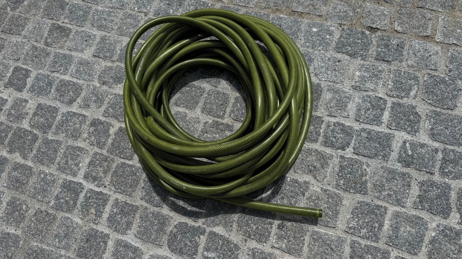 Gardena Tubi & Tubi flessibili: Gartenschlauch Gardena 15mm (5/8") 25m – Usato da Brütten venduto da zhkes 1