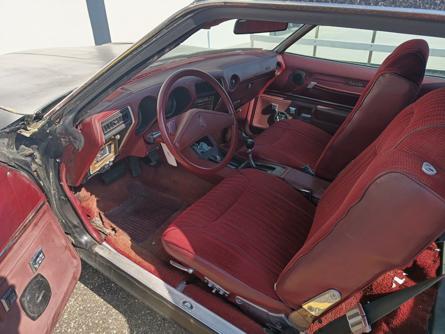 Oldsmobile Autos: Oldsmobile Cutlas Salon V8 5,7l – Defekt aus Kirchberg SG von Mathieu_de_Paris 6
