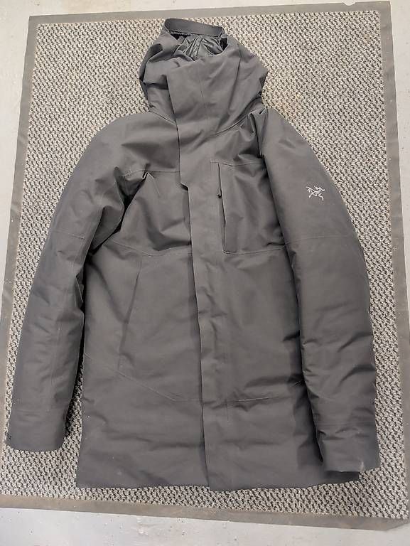 Arcteryx Vestes: Arc'teryx Goretex down jacket – D'occasion à Magglingen/Macolin par mit_cm92 1