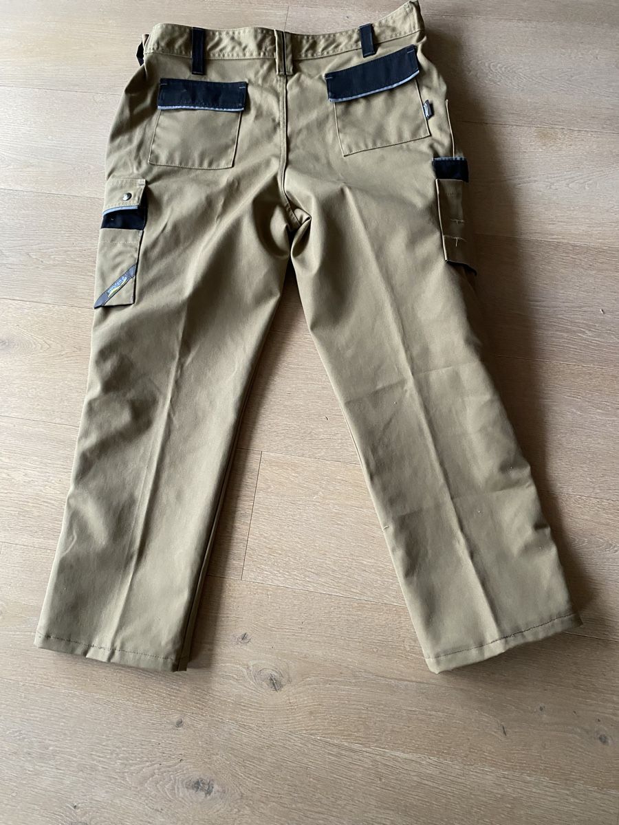 Wikland Pantalons: Wikland Arbeitshose, Gr.50 neu! – Neuf (Voir description) à Embrach par bea_8424 1