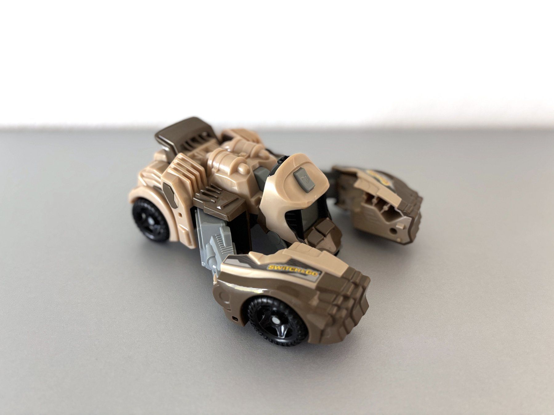 Vtech Spielzeuge: VTech Switch & Go - Gorilla Auto Dinosaurier Spielzeug – Gebraucht aus Holzhäusern ZG von paula_w