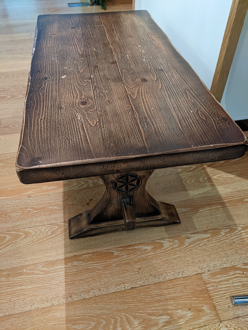 Tavoli: table basse en bois artisanale – Usato da Vessy venduto da Avicci