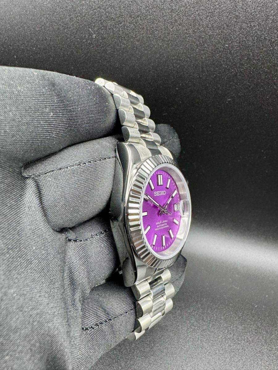 Orologi: Seikjust Purple Automatic – Nuovo e nell'imballaggio originale da Arnegg venduto da watch-shop 4