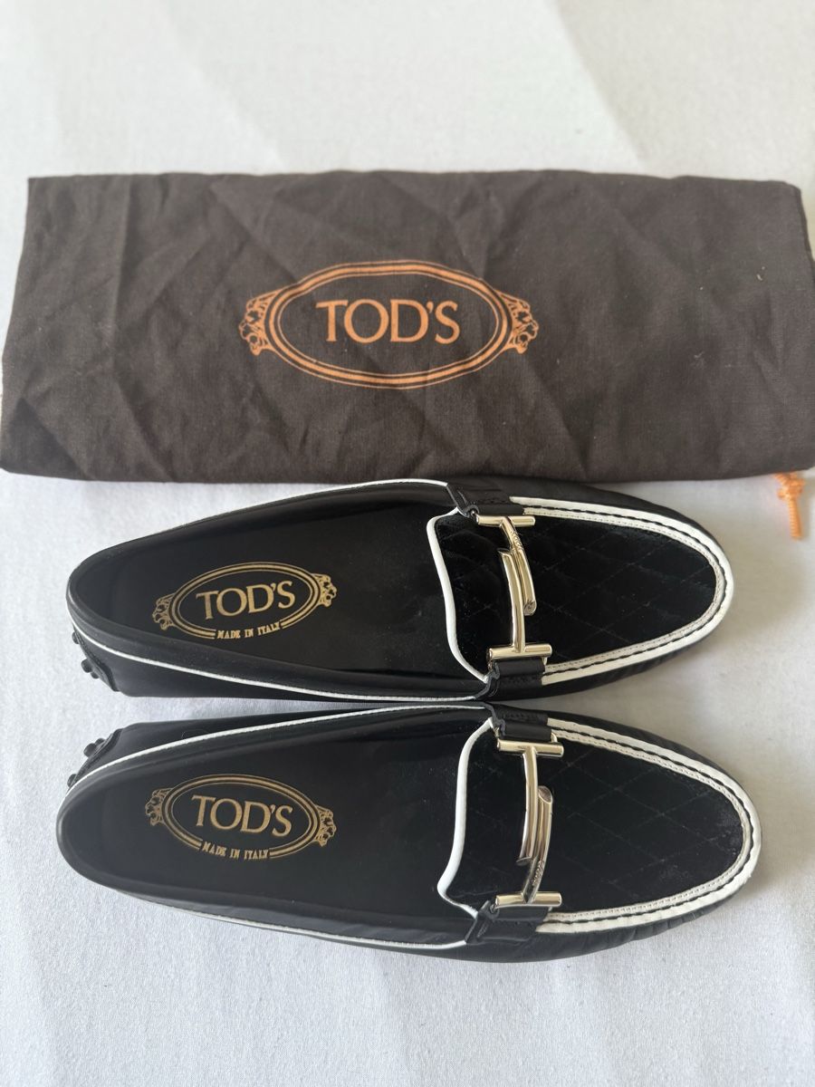 Tod'S Scarpe da donna: TOD'S Mokassins Damen Schwarz Grösse 37.5 Leder mit Tasche – Nuovo (secondo la descrizione) da Winterthur venduto da yan_j9zj 4