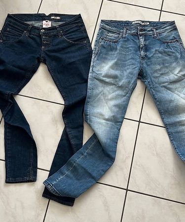Jeans Please 