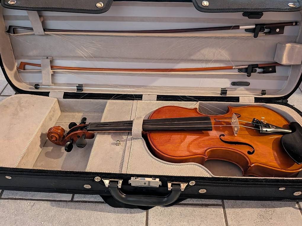 Musikinstrumente: Violon – Gebraucht aus Martigny von aur_6ls8