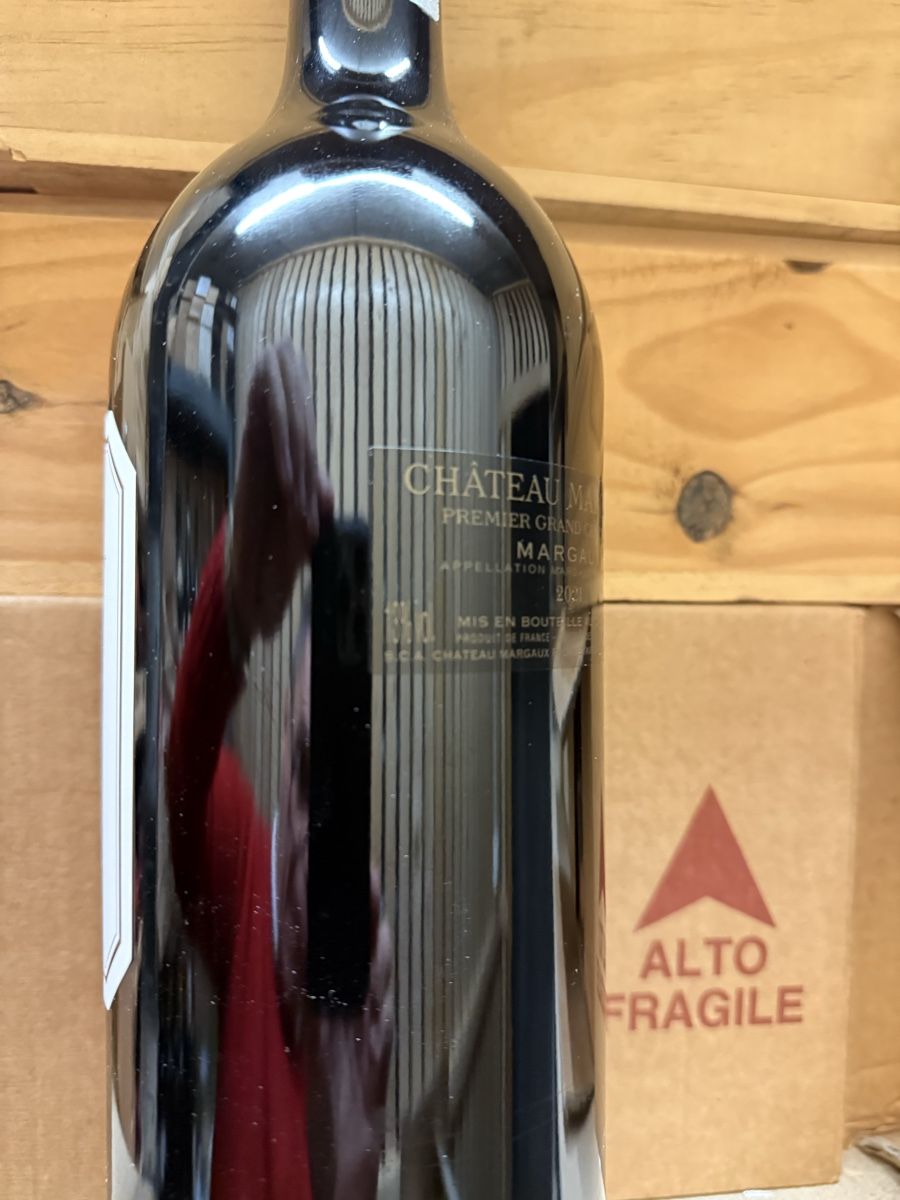 Château Margaux Vino: Chateau Margaux 2021 magnum – Nuovo e nell'imballaggio originale da Troinex venduto da Airain 2