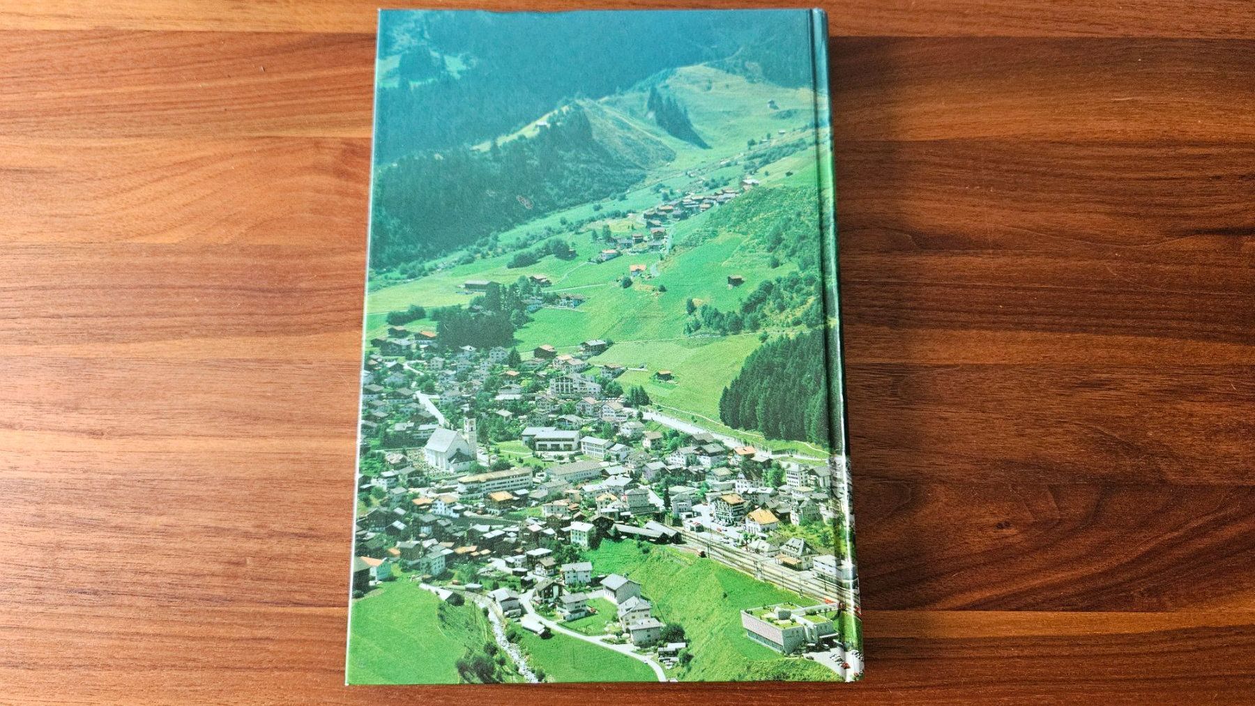 Libri: Disentis Muster Buch, Temps vargai - Temps present – Nuovo (secondo la descrizione) da Untervaz venduto da FullFlap777 2