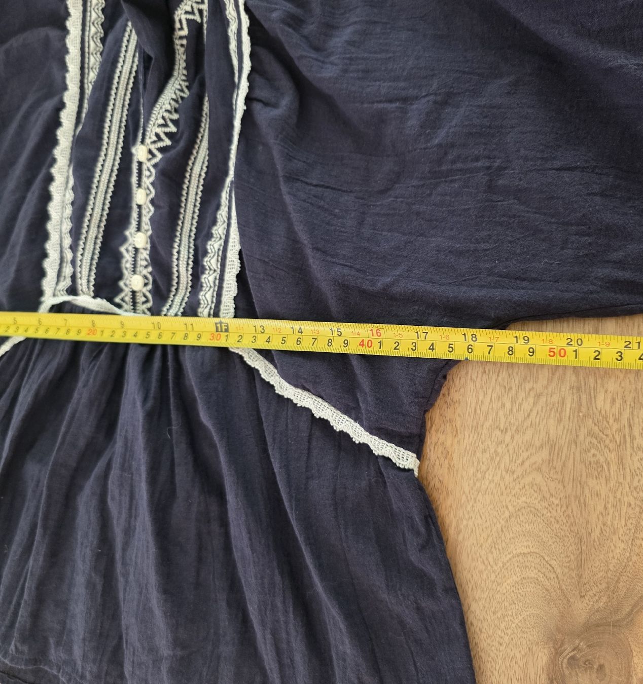 Camicette: Bluse  dunkelblau Grösse S mit Stickerei – Usato da Rheinsulz venduto da Gilea 6