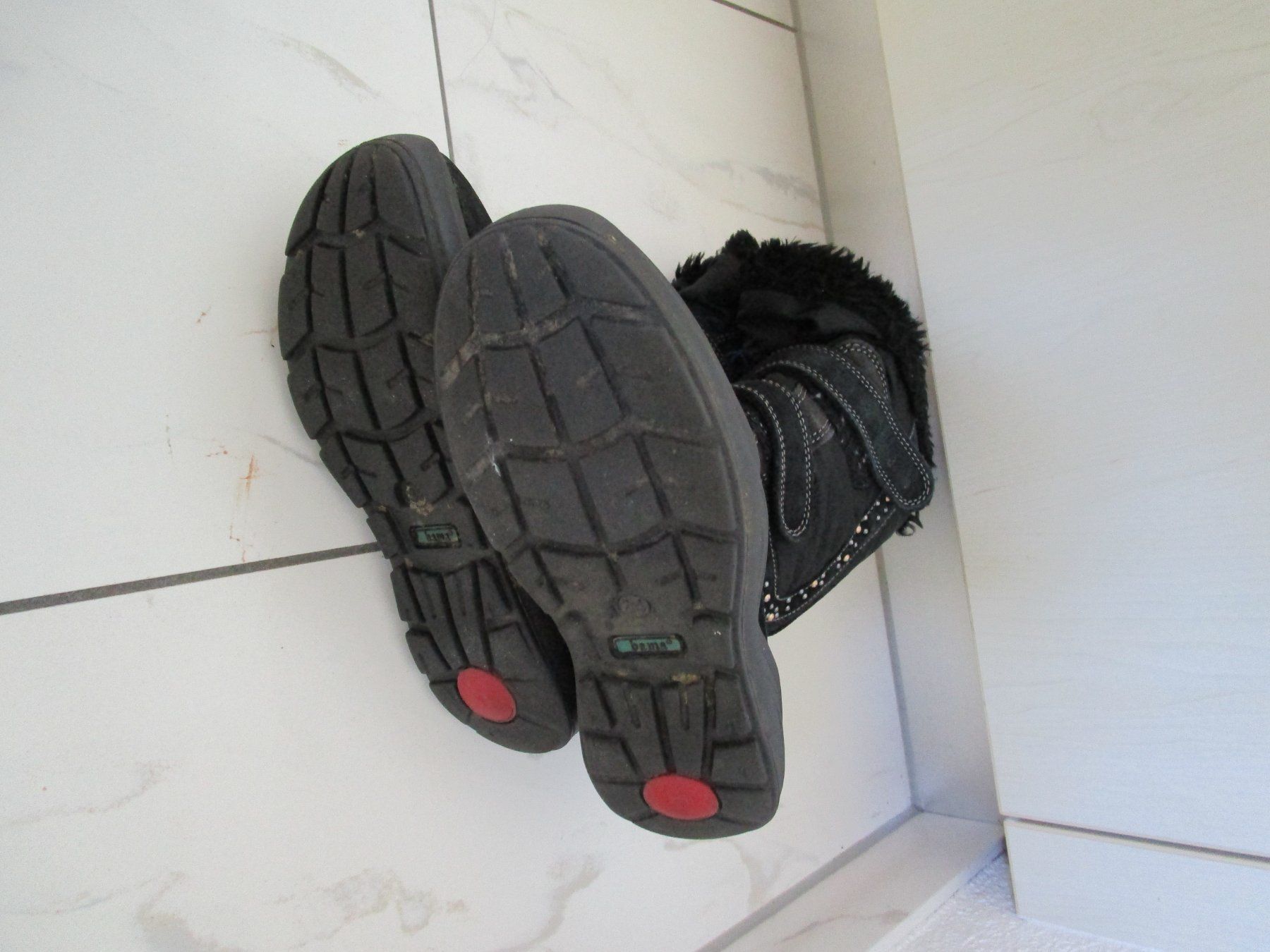 Scarpe per ragazze: Mädchenstiefel – Usato da Langenthal venduto da majarose 1