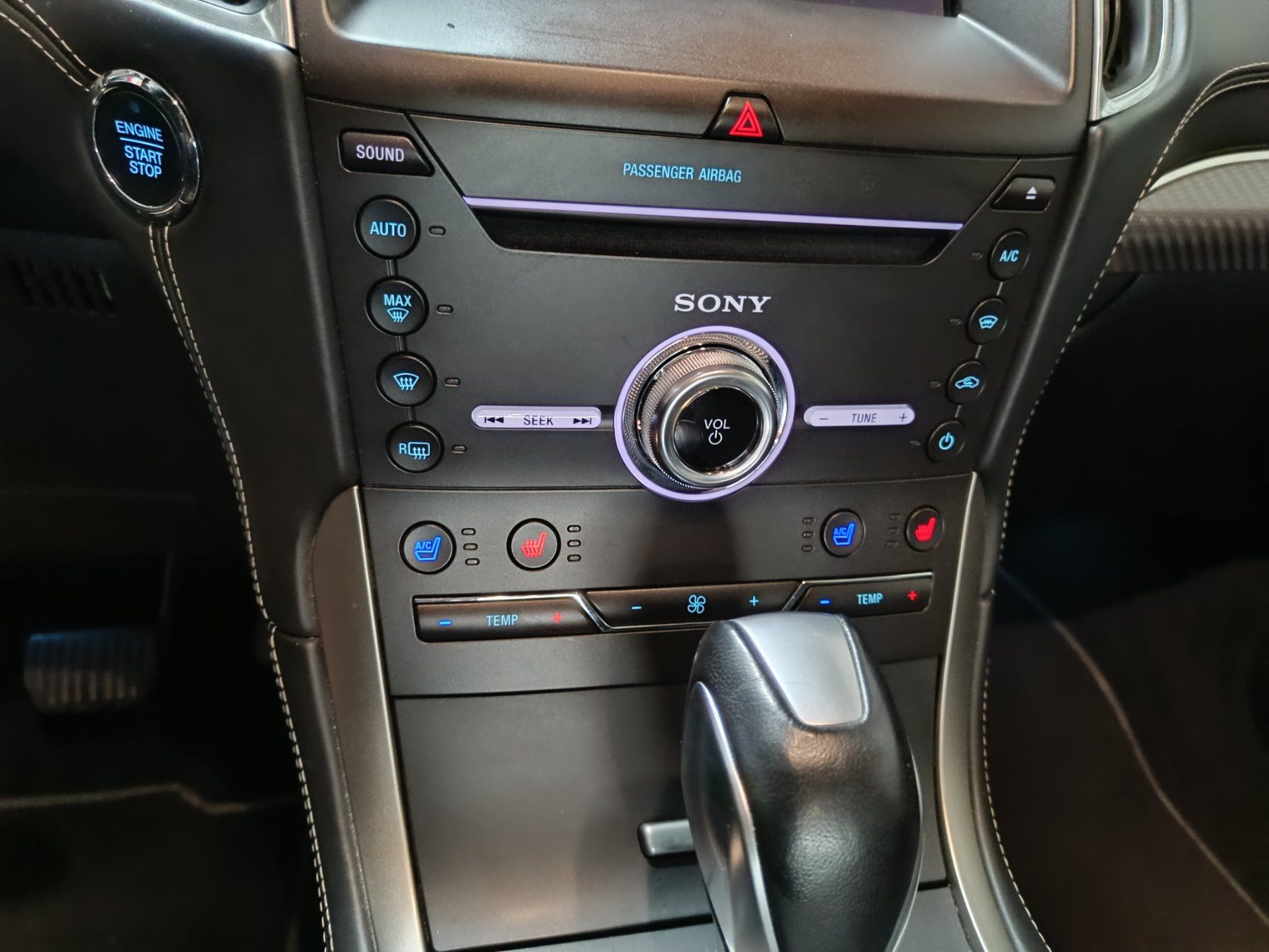 Ford Autos: Ford S-Max 2.0 TDCi AWD Vignale 7 Plätzer – Gebraucht aus Läufelfingen von noooby 6