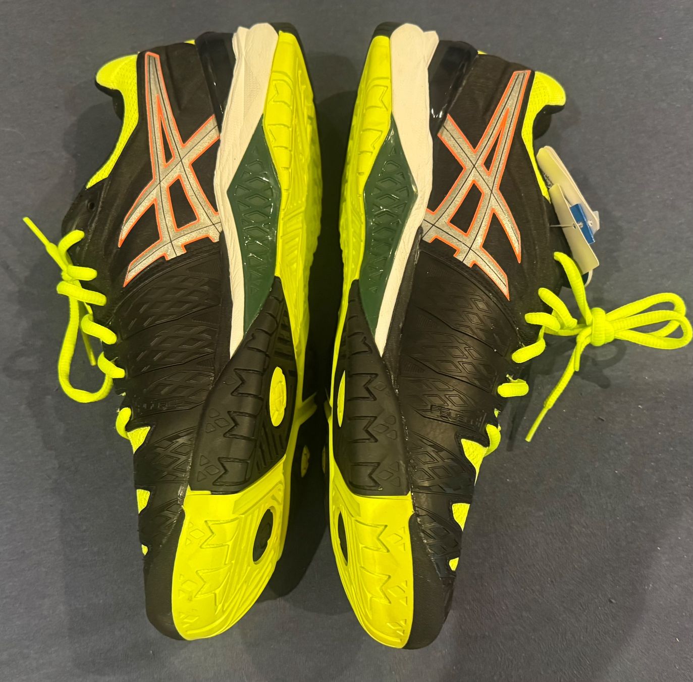 Asics Scarpe da uomo: **** ASICS GEL-RESOLUTION 6 EU 45 **** – Nuovo (secondo la descrizione) da Giumaglio venduto da soloemi 3