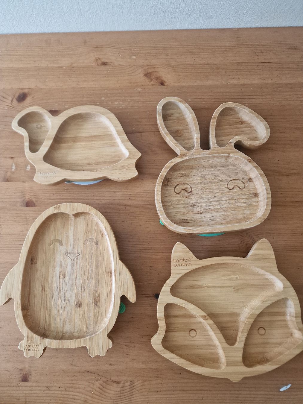 Geschirrsets: Bamboo Bamboo Kinderteller – Gebraucht aus Basel von chingson