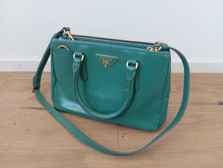 Prada Saffiano klein Handtasche, smaragdgrün