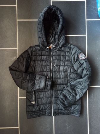 Veste Napapijri noire taille M femme bon état