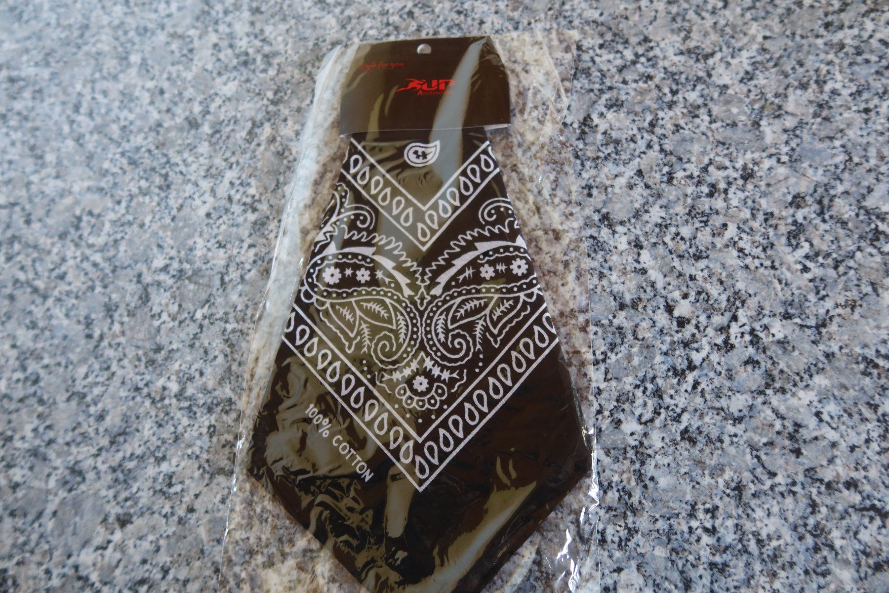 Foulard & Sciarpe: Padana -Tuch – Nuovo e nell'imballaggio originale da Täuffelen venduto da Cindybussy 1