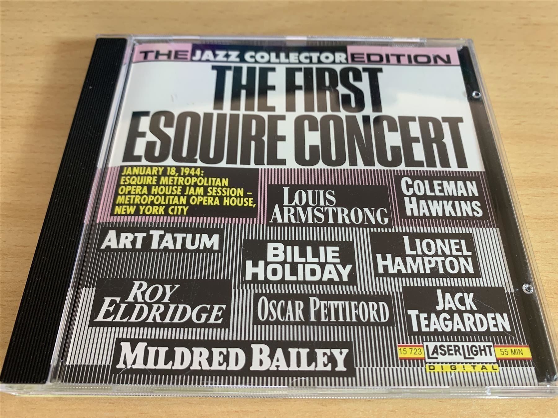 CD: Various Artists - The First Esquire Concert – Usato da Rikon im Tösstal venduto da Alpenmutz