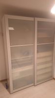 Kleiderschrank mit Schiebetüren