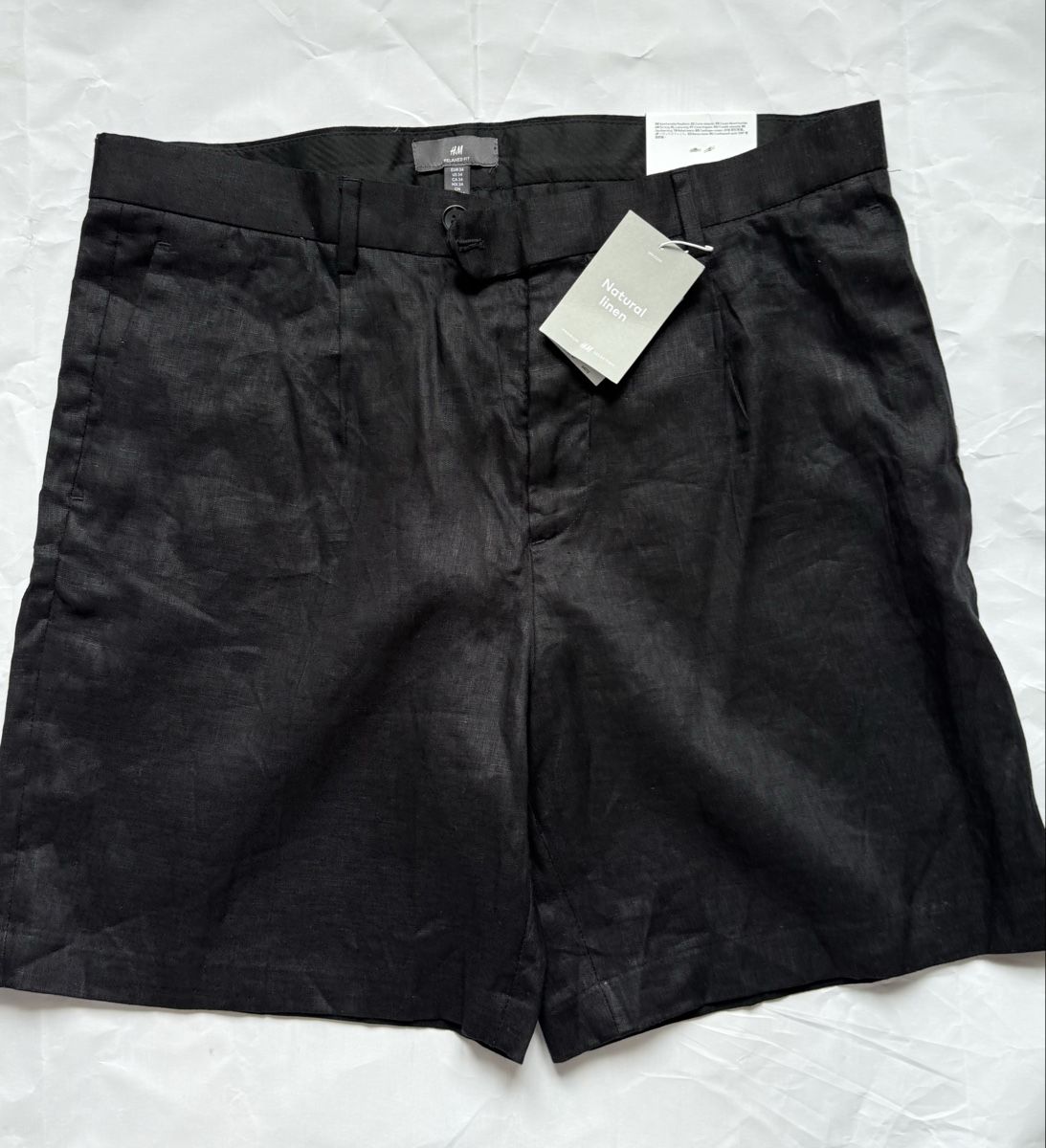 H&M Pantaloni: Shorts HM – Nuovo e nell'imballaggio originale da Vevey venduto da mmmariya_3m 2