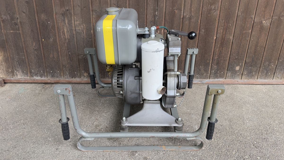 Pompes et pièces: Motorspritze Typ 1 – D'occasion à Grossdietwil par Armyhunter 6