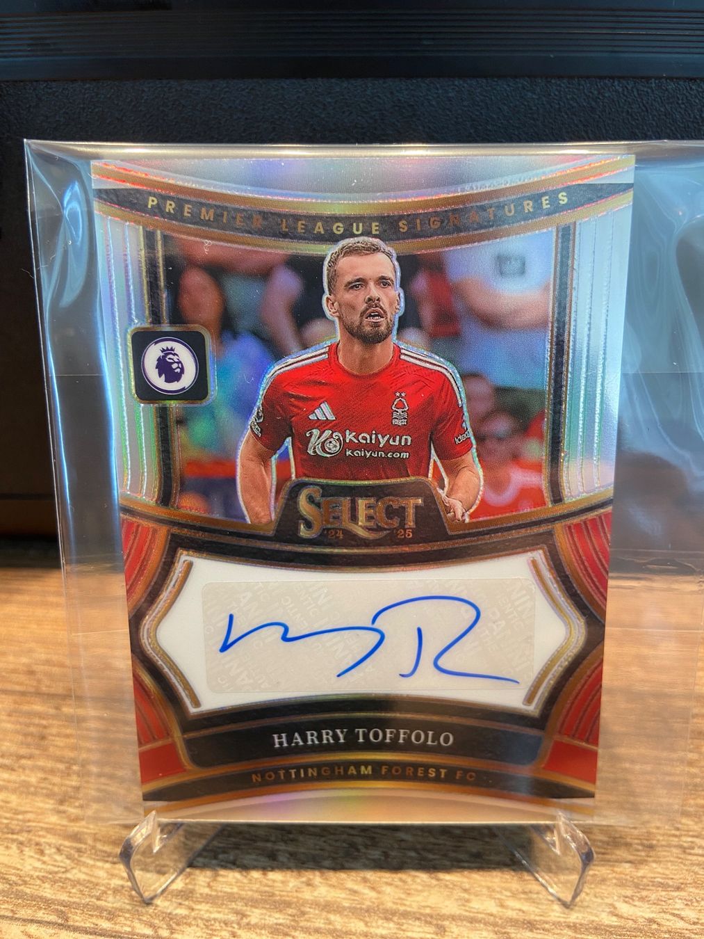 Panini Sammelbilder & Trading cards: Harry Toffolo Auto Panini Select Prem. League 24/25 – Gebraucht aus Dagmersellen von dav_b656
