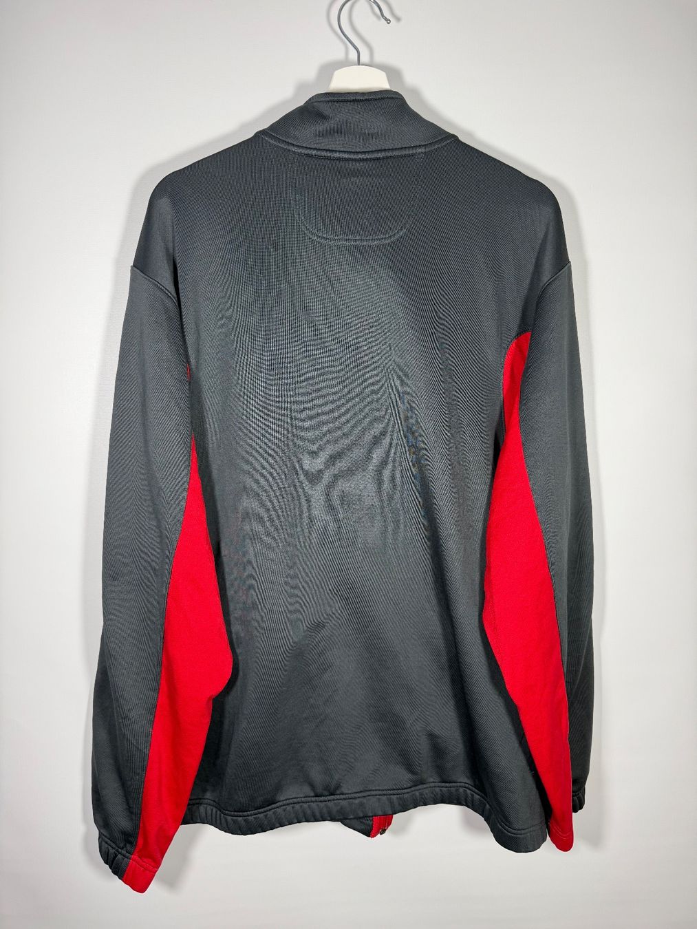 Nike Maglioni & Felpe: Nike Vintage Trainingsjacke XXL – Usato da Mühledorf BE venduto da ericgrunder_12 2