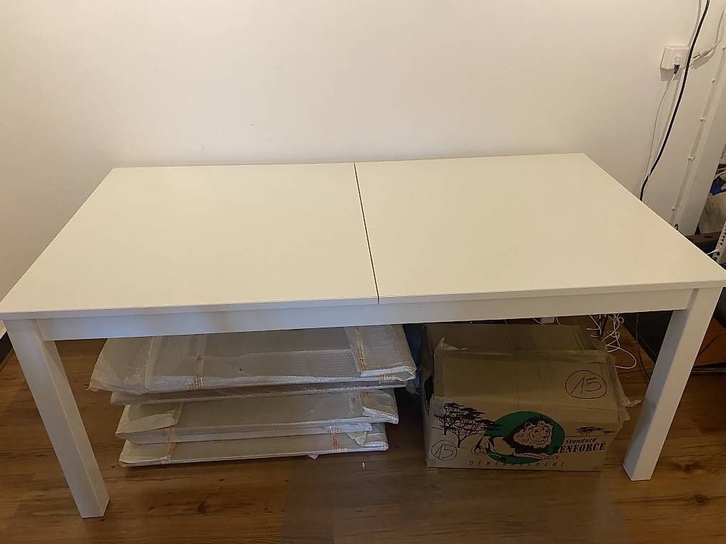 Tavoli: Table extensible  175-255/90cm – Usato da Chavannes-Renens venduto da eme_r6s9