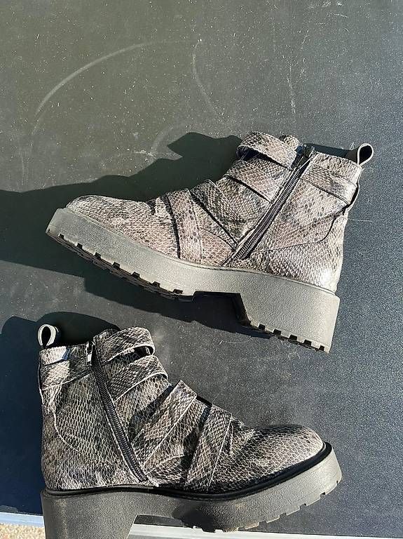 Scarpe da donna: Bottines – Usato da Saxon venduto da Nzo 3