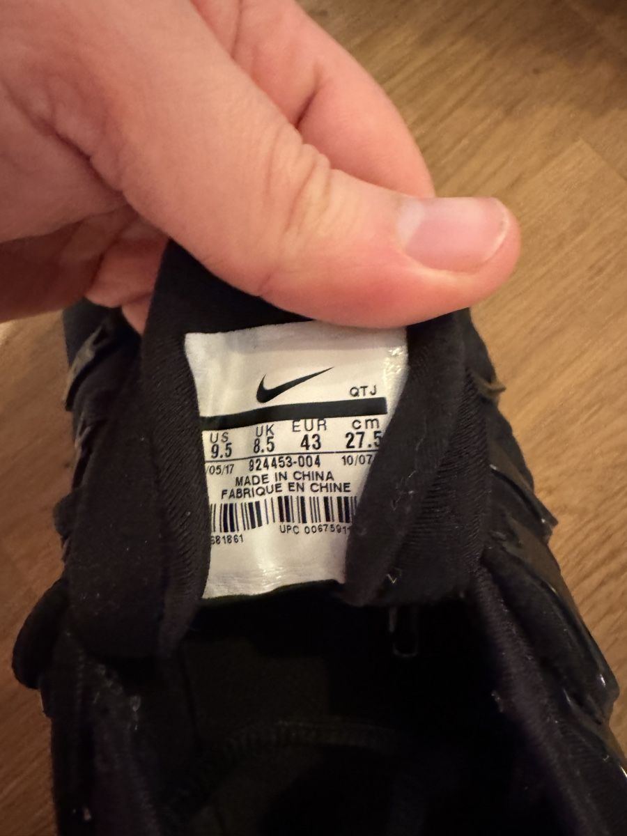 Nike Scarpe da uomo: Nike Vapormax Plus – Usato da Utzenstorf venduto da Mikaandri 3