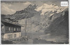 Oeschinensee mit Hotel