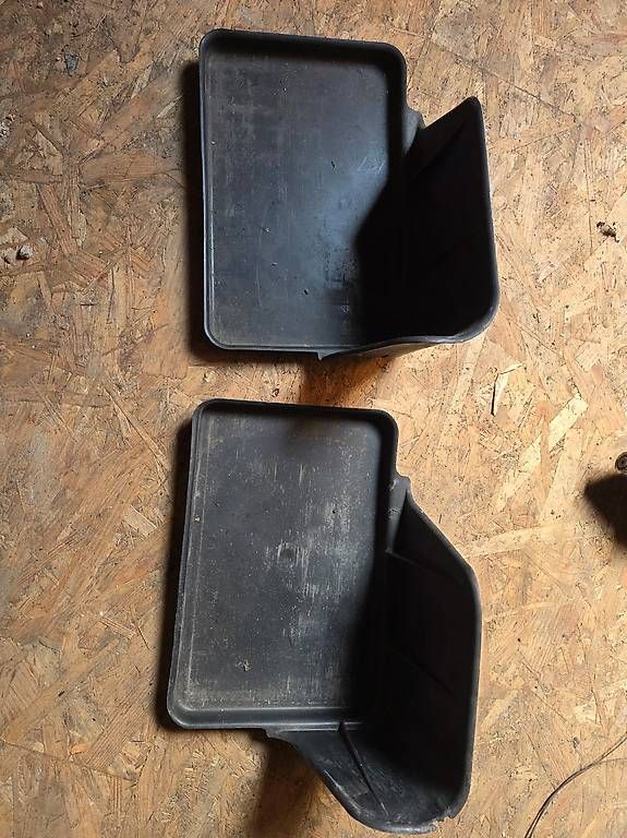 Akkus & Batterien: Alfa Romeo 105 Batterie-Ablage – Gebraucht aus Basel von pet_ss7x
