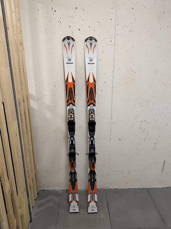Rossignol Sci: Rossignol All Mountain Ski – Usato da Winterthur venduto da CH95