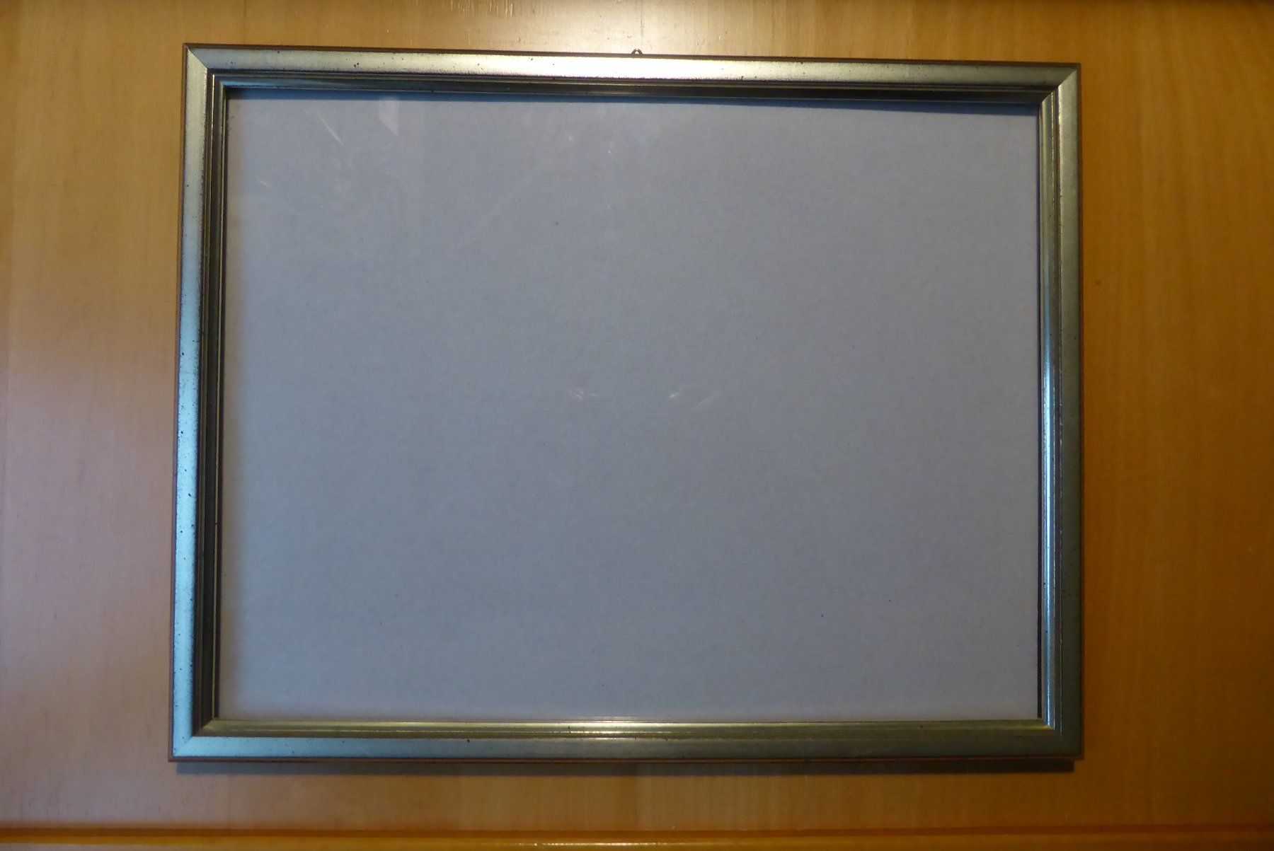 Bilderrahmen: Antiker Bilderrahmen - Goldrahmen - 28 x 36 cm – Neu (gemäss Beschreibung) aus Brunnadern von lavendel
