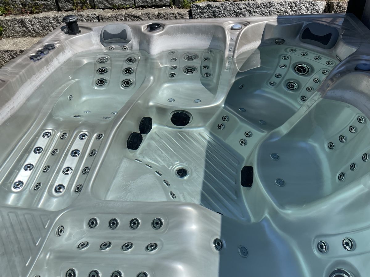 Whirlpool: Whirlpool – Gebraucht aus Heimberg von Marcel021 4