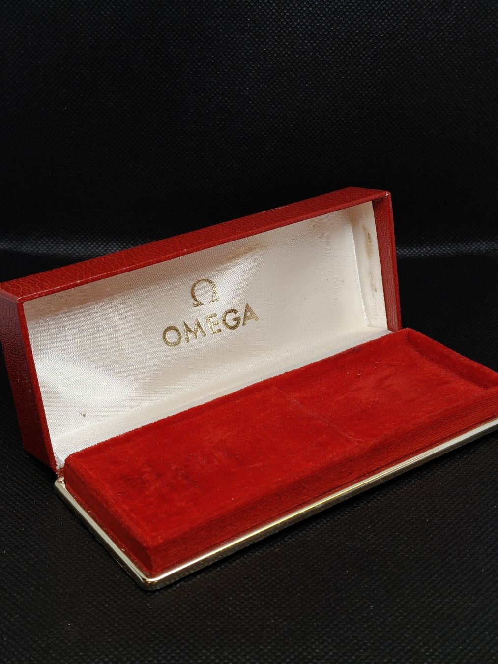 Uhrenboxen: Original Omega Uhrenbox  Vintage 1970er – Gebraucht aus Wangen an der Aare von RetroKontor 2