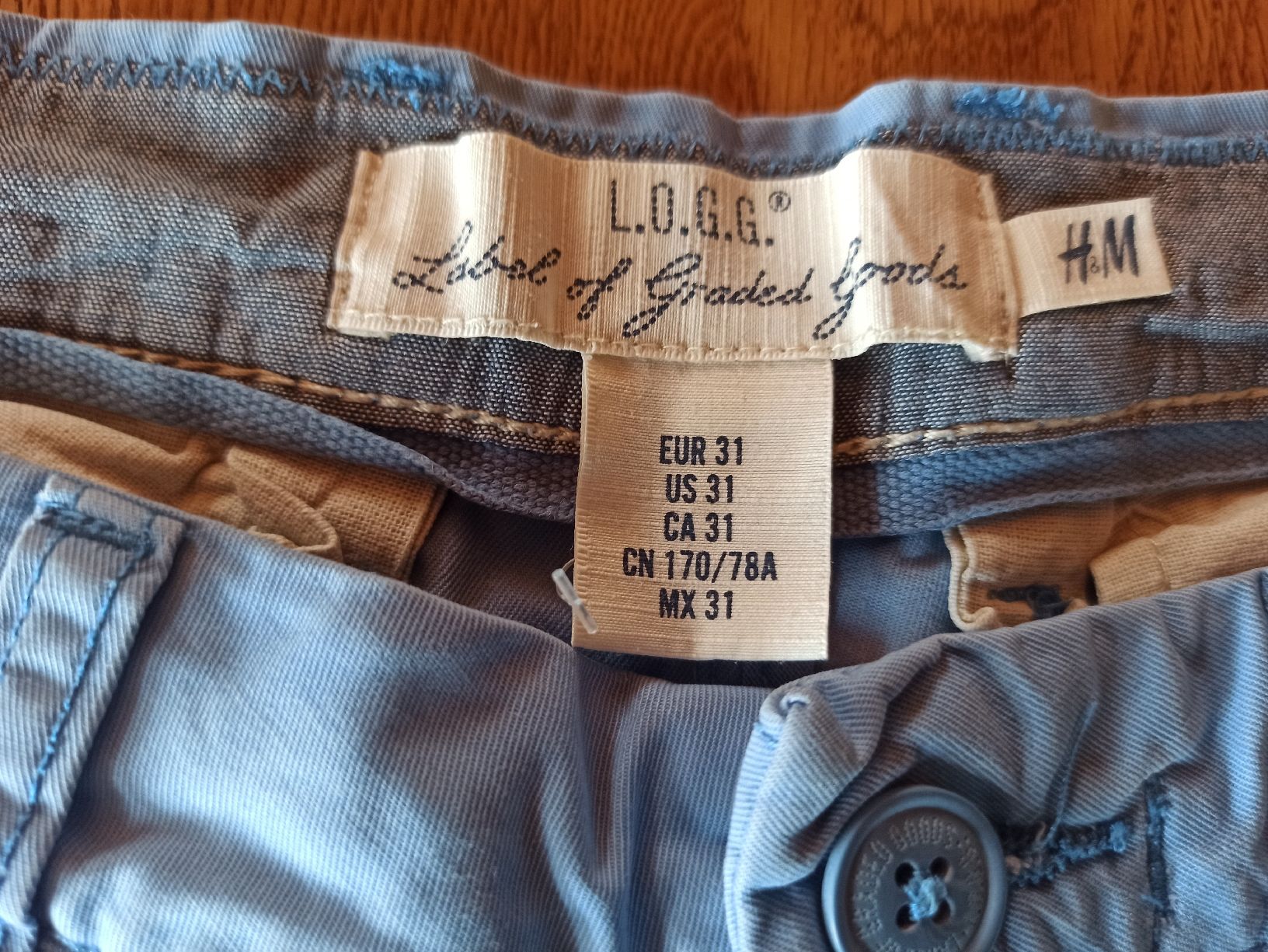 H&M Pantaloni: Shorts von H&M – Usato da Niederwil AG venduto da Nioc28 2