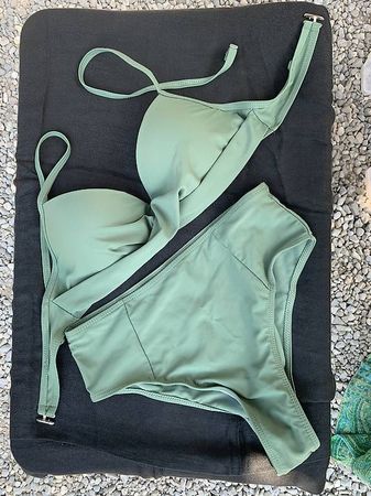 Diverse Bikini XS/S - Chf 7.- per Bikini