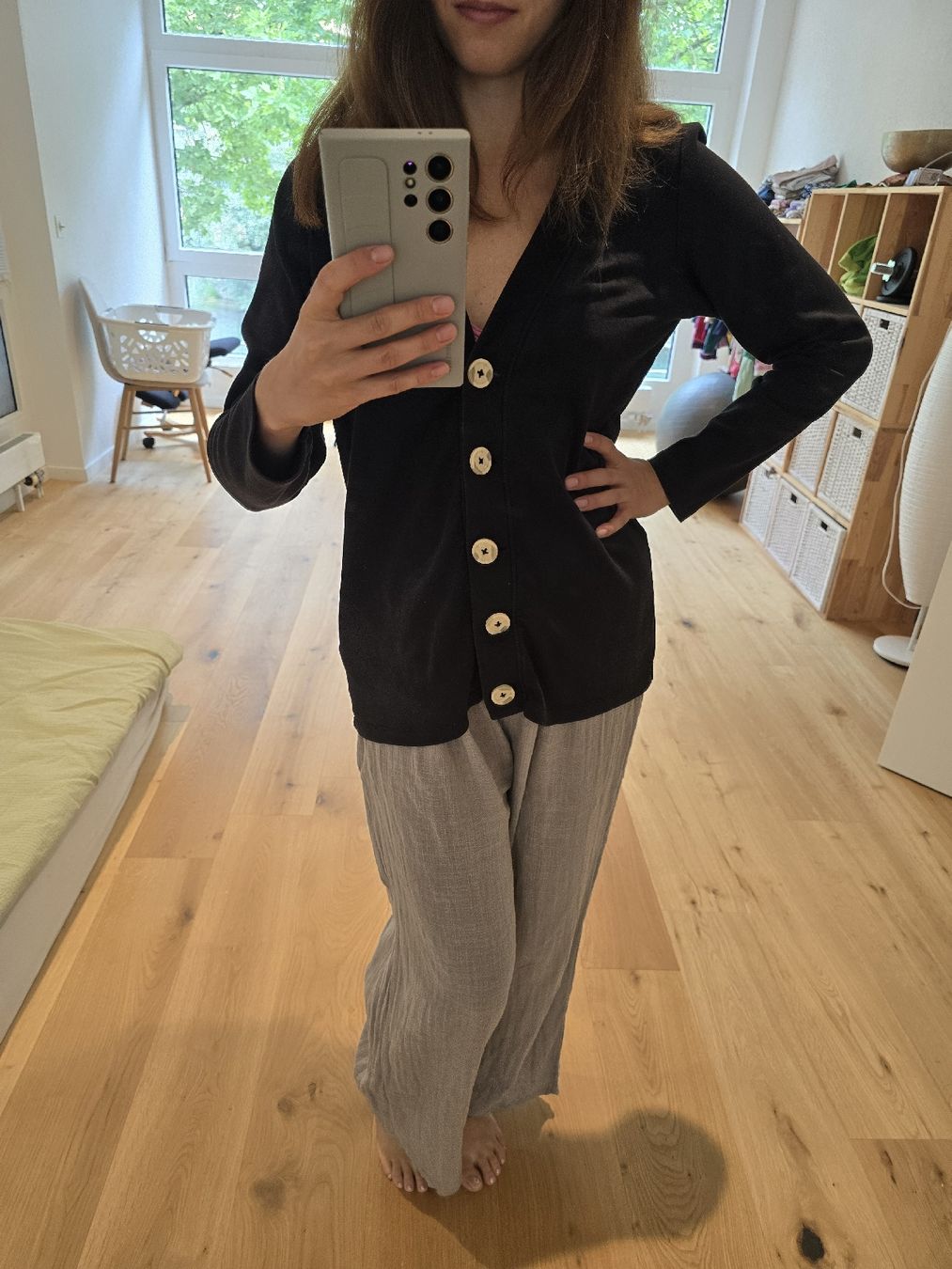 Giacche: Schwarze Strickjacke Gr. S/M, 100% Baumwolle – Usato da Ennetbaden venduto da carlexandra