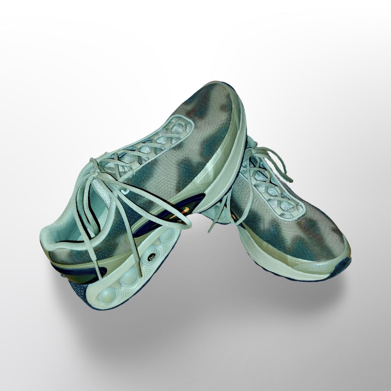 Nike Herrenschuhe: Nike AirMax DN Gr. 44 – Gebraucht aus Aarau von MrNase