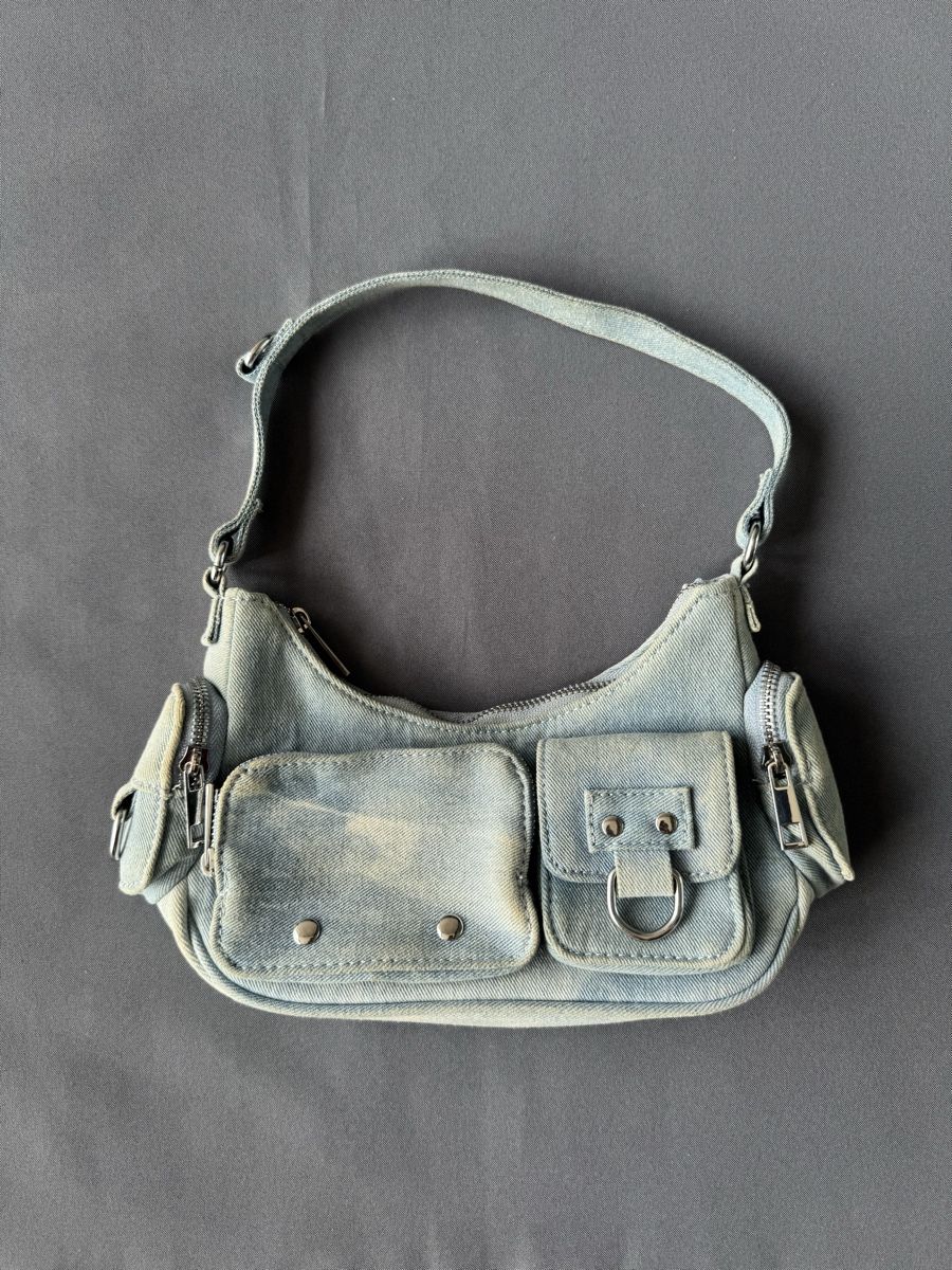 Stradivarius Taschen für Damen: Denim Shoulder Bag – Neu (gemäss Beschreibung) aus Seengen von amandasartori